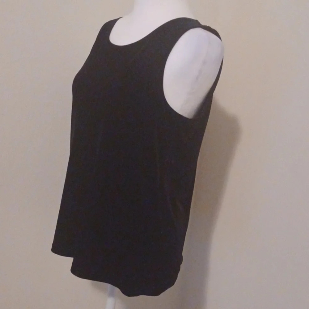 -- DKNY Velvet sleevless top - Picture 9 of 14